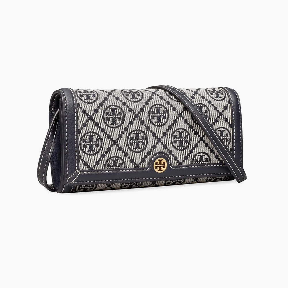 Tory Burch

Tory Burch T Monogram Jacquard Crossbody Wallet